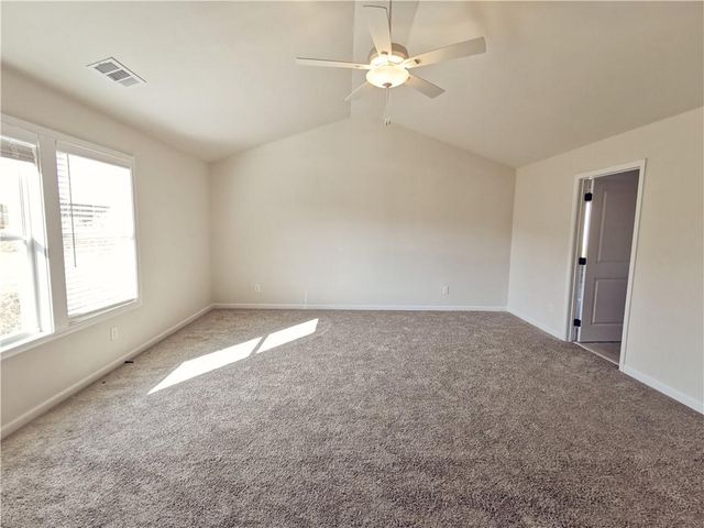 38 Longhorn Way, Auburn, GA 30011