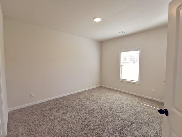 38 Longhorn Way, Auburn, GA 30011