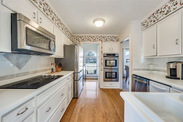 1004 Serenade Lane, Richardson, TX 75081