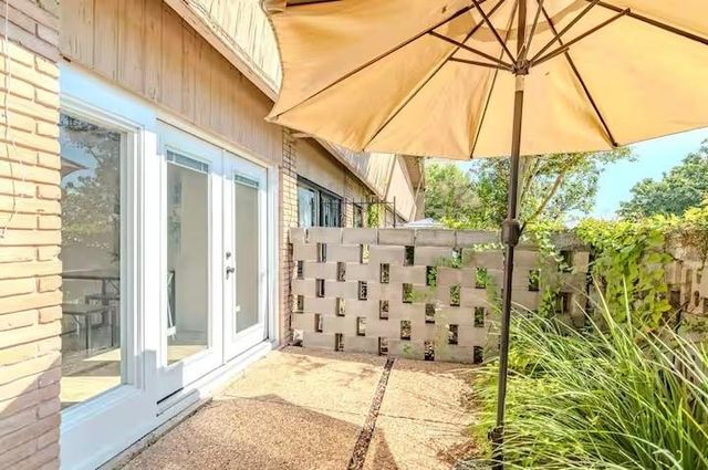 3809 N Braeswood Boulevard 14, Houston, TX 77025