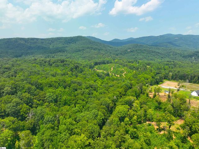141 Old Sc 11, Travelers Rest, SC 29690