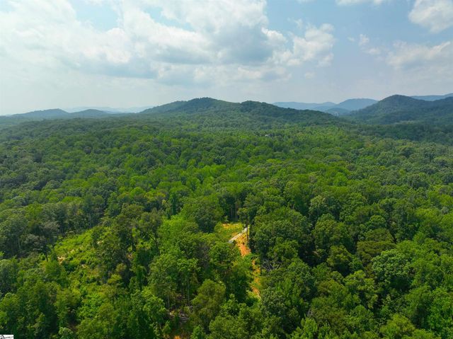 141 Old Sc 11, Travelers Rest, SC 29690