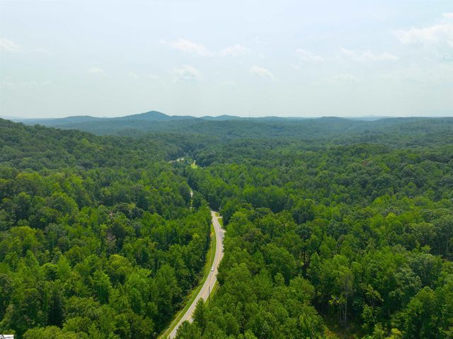 141 Old Sc 11, Travelers Rest, SC 29690