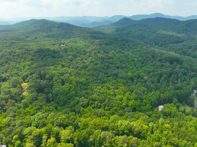 141 Old Sc 11, Travelers Rest, SC 29690