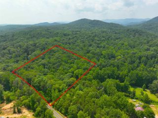 141 Old Sc 11, Travelers Rest, SC 29690