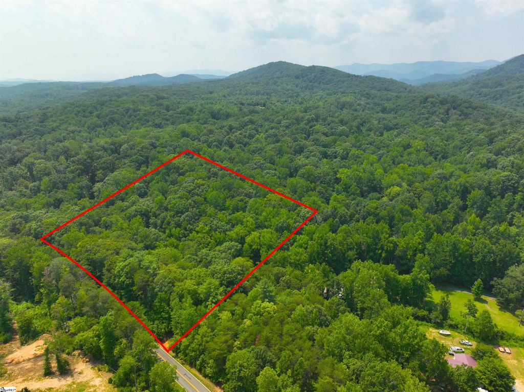 141 Old Sc 11, Travelers Rest, SC 29690
