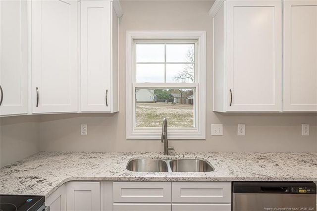 1505 Stonewood Drive, Fayetteville, NC 28306