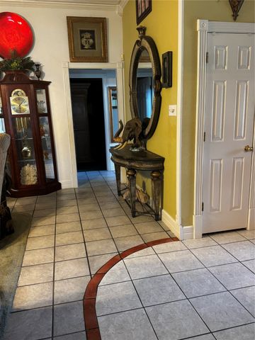 2400 Sandstone Road, Burleson, TX 76028