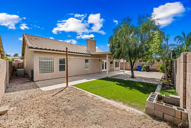 11526 W CYPRUS Drive, Avondale, AZ 85392