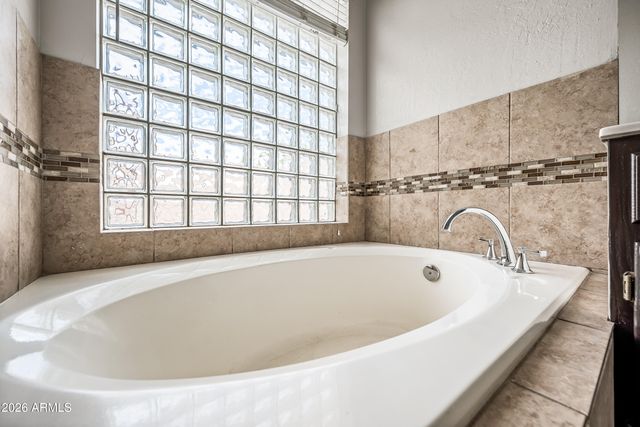 11526 W CYPRUS Drive, Avondale, AZ 85392