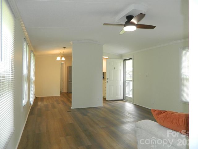 337 Knox Farm Road 4, Statesville, NC 28677