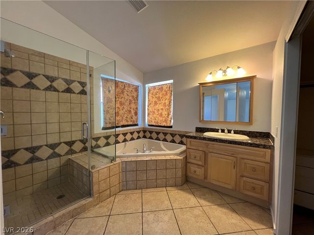 1601 Ghost Flower Court, Las Vegas, NV 89128