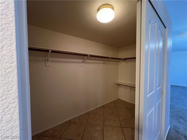 1601 Ghost Flower Court, Las Vegas, NV 89128