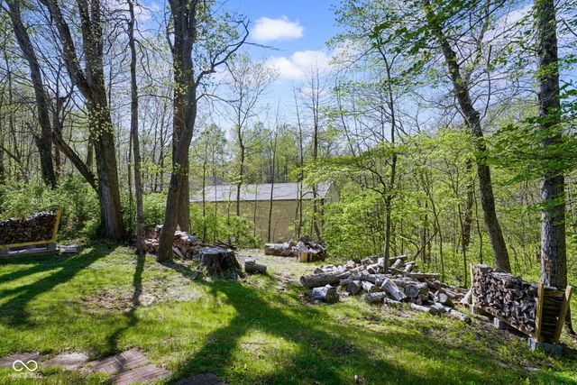 10912 Ole Fox Road, Terre Haute, IN 47803