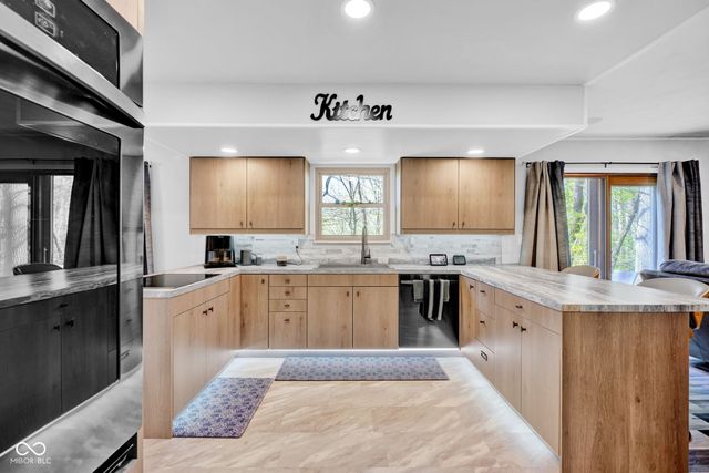 10912 Ole Fox Road, Terre Haute, IN 47803