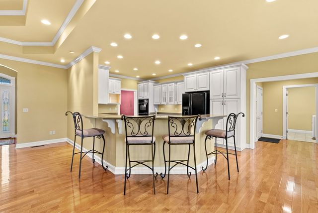 205 Lewis Bridge Way, Hopkinsville, KY 42240