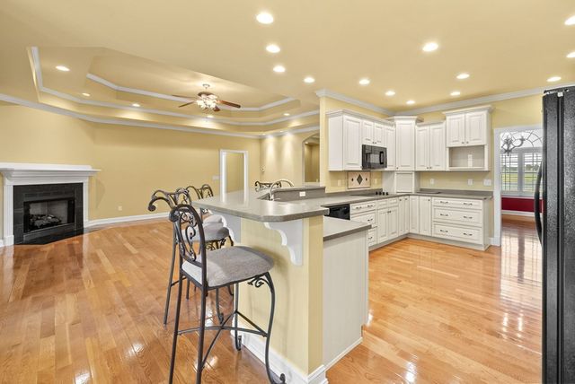 205 Lewis Bridge Way, Hopkinsville, KY 42240