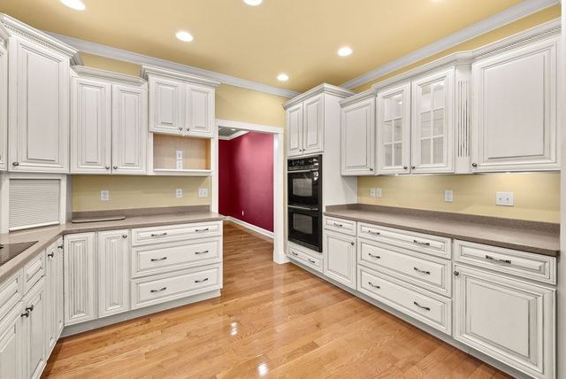 205 Lewis Bridge Way, Hopkinsville, KY 42240