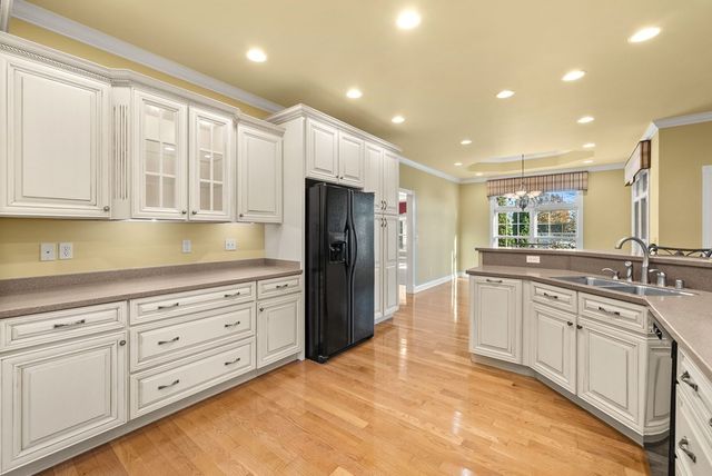 205 Lewis Bridge Way, Hopkinsville, KY 42240