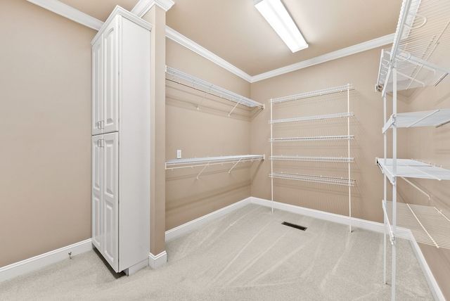 205 Lewis Bridge Way, Hopkinsville, KY 42240