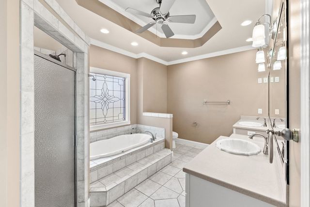 205 Lewis Bridge Way, Hopkinsville, KY 42240