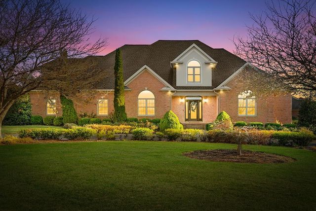 205 Lewis Bridge Way, Hopkinsville, KY 42240