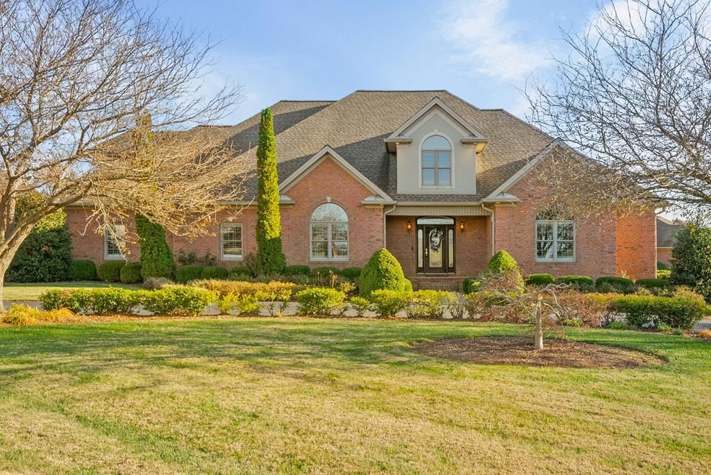 205 Lewis Bridge Way, Hopkinsville, KY 42240