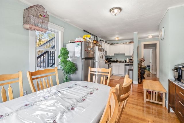 18 Auburn St Ext, Framingham, MA 01701