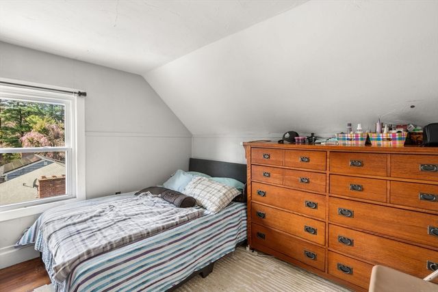 18 Auburn St Ext, Framingham, MA 01701
