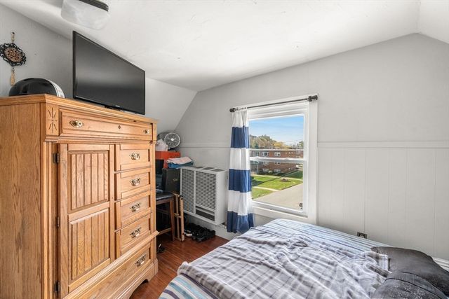 18 Auburn St Ext, Framingham, MA 01701