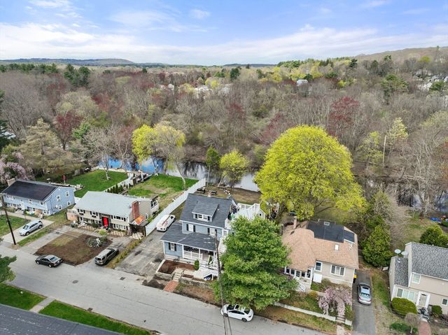 18 Auburn St Ext, Framingham, MA 01701