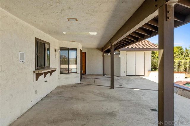 17648 Valle Verde Rd, Poway, CA 92064
