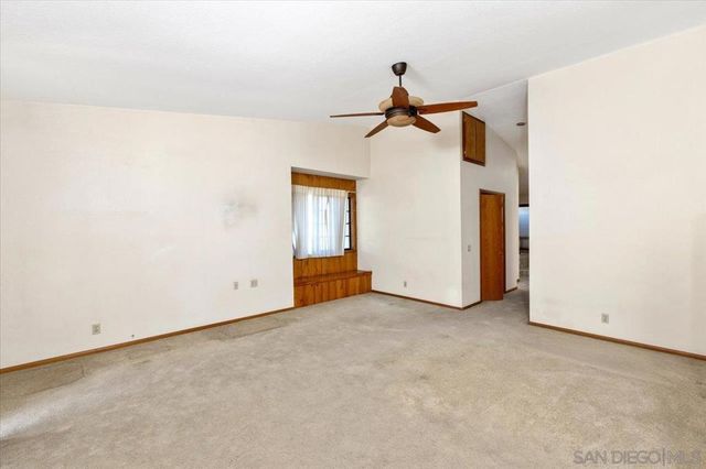 17648 Valle Verde Rd, Poway, CA 92064