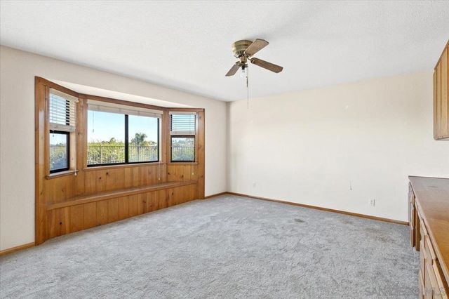 17648 Valle Verde Rd, Poway, CA 92064