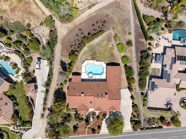 17648 Valle Verde Rd, Poway, CA 92064