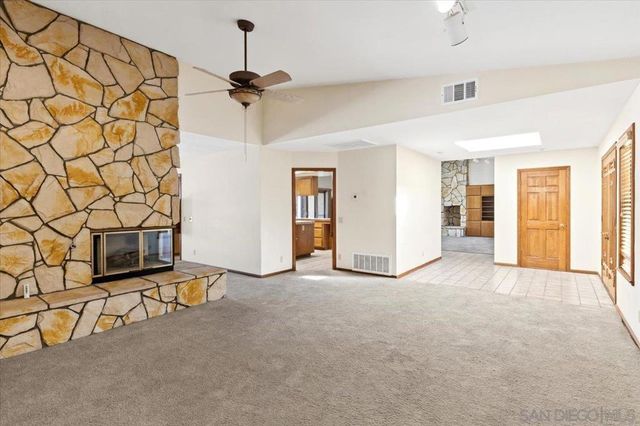 17648 Valle Verde Rd, Poway, CA 92064