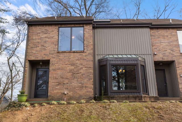 817 Battlefield Dr, Nashville, TN 37204