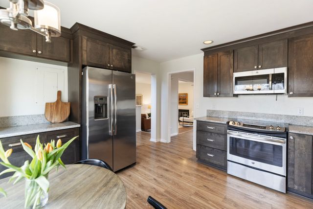 817 Battlefield Dr, Nashville, TN 37204