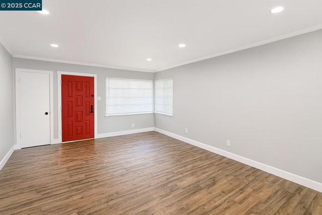 52 Rose Ann Ave, Pittsburg, CA 94565