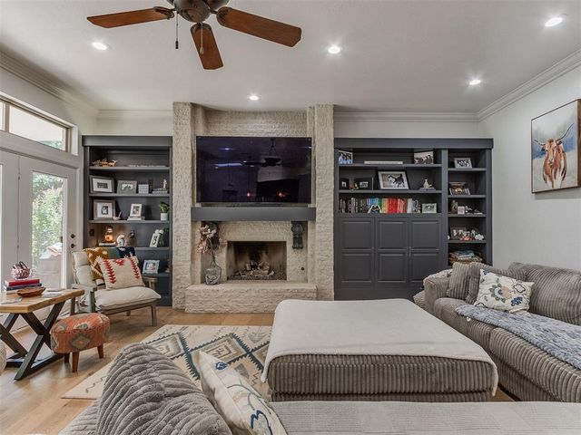 2600 Chaumont, Edmond, OK 73034