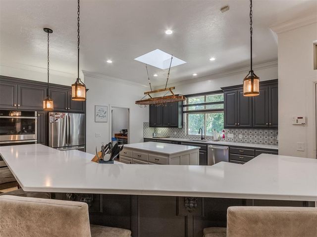 2600 Chaumont, Edmond, OK 73034