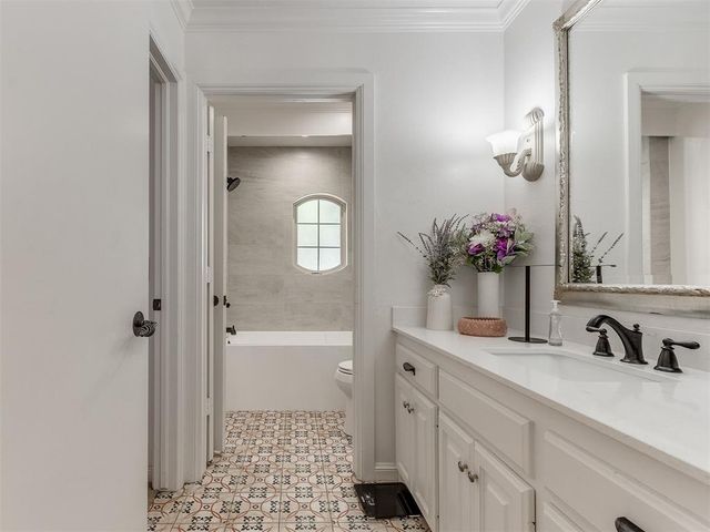 2600 Chaumont, Edmond, OK 73034