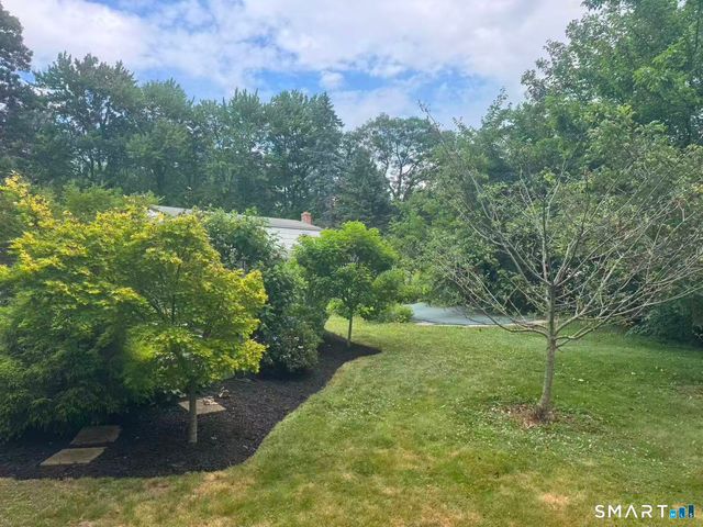 1122 Fienemann Road, Farmington, CT 06032