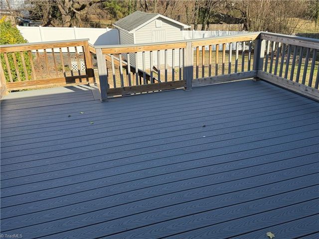 275 Carter Circle, Winston-salem, NC 27106