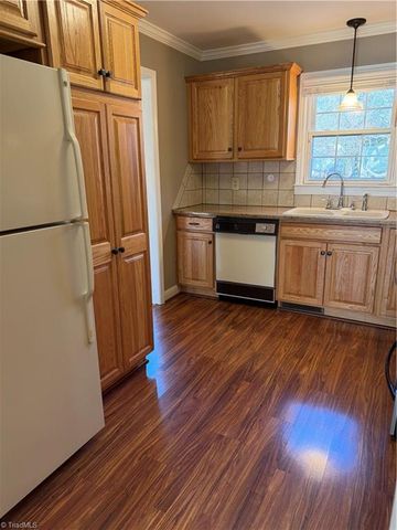 275 Carter Circle, Winston-salem, NC 27106