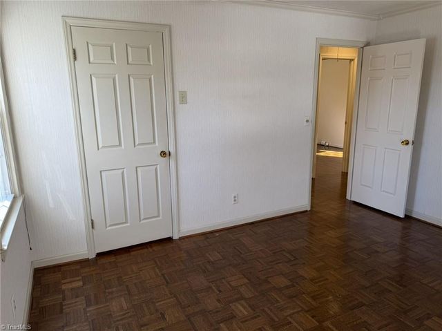 275 Carter Circle, Winston-salem, NC 27106