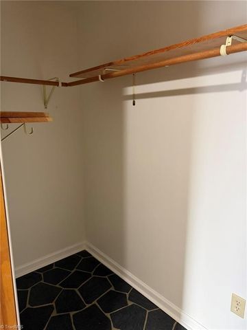 275 Carter Circle, Winston-salem, NC 27106