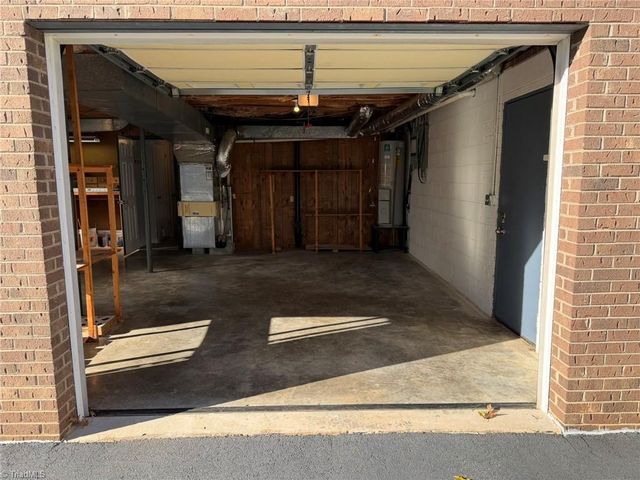 275 Carter Circle, Winston-salem, NC 27106