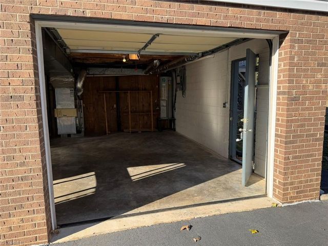 275 Carter Circle, Winston-salem, NC 27106