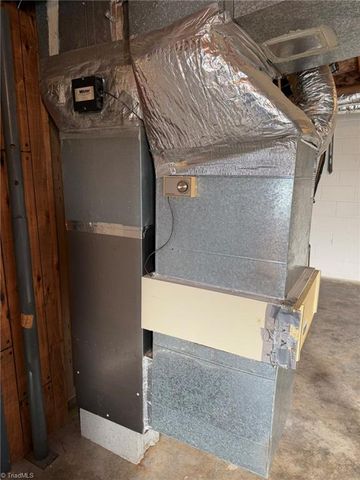 275 Carter Circle, Winston-salem, NC 27106